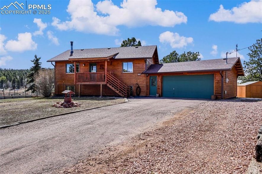 Land Listing Agent Photo