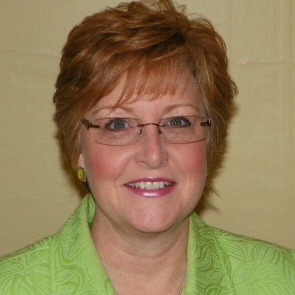 Land Listing Agent Photo